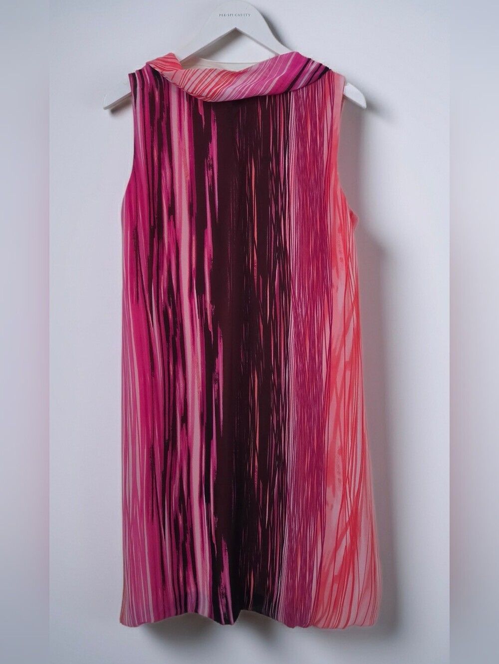 Rabbit Rabbit Rabbit Designs Pink Gradient Cowl Neck Cocktail Dress Size 12 - Picture 5 of 8
